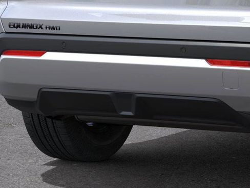 New 2026 Chevrolet Equinox LT image 14