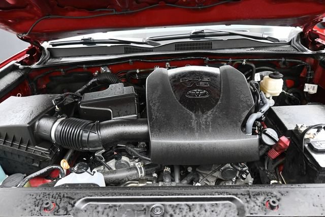Used 2022 Toyota Tacoma SR5 RWD image 30