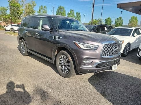 Used 2024 INFINITI QX80 Luxe image 2