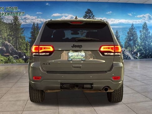 Used 2020 Jeep Grand Cherokee Altitude image 6