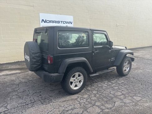 Used 2012 Jeep Wrangler Sport image 3