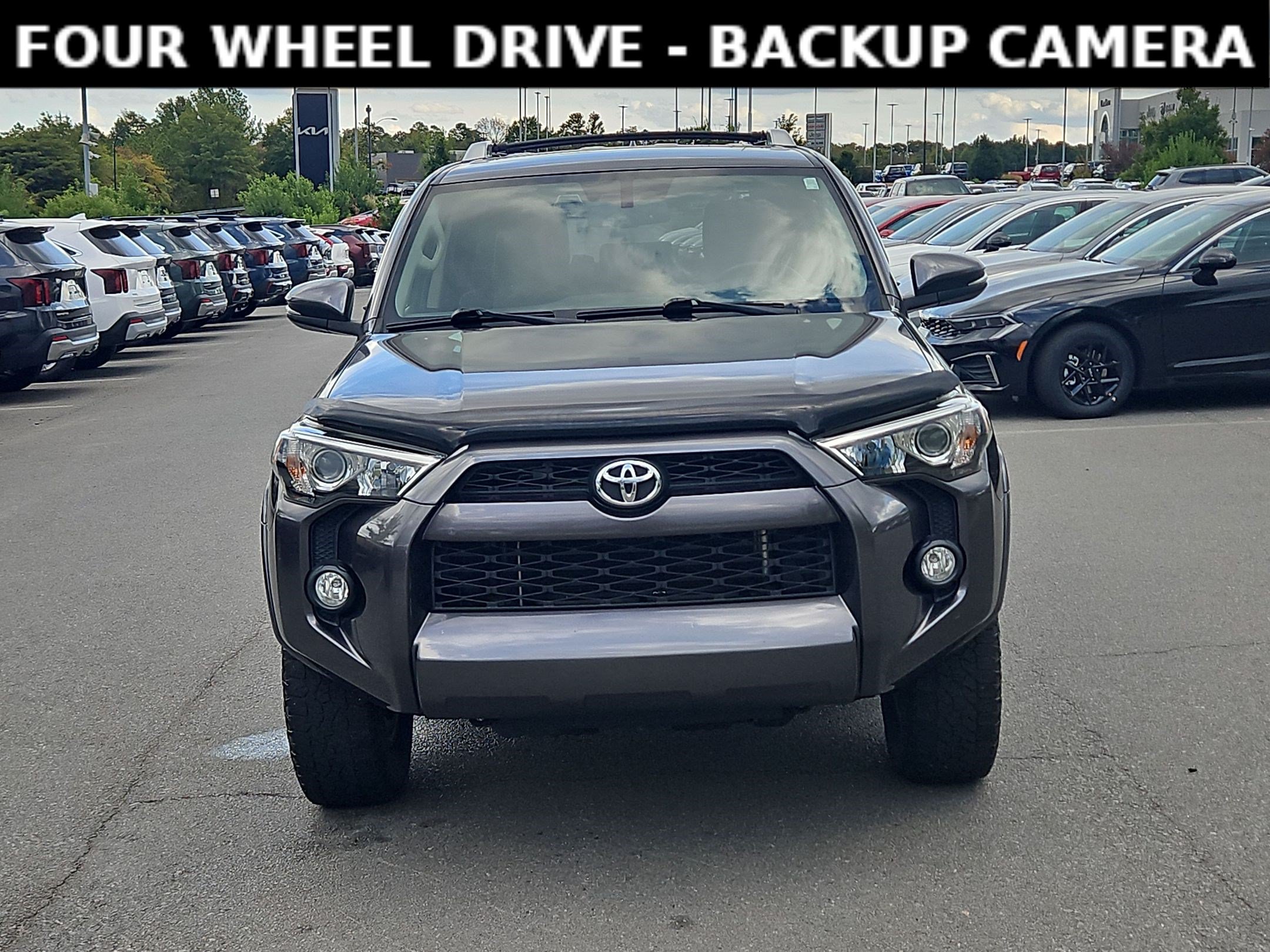 Used 2018 Toyota 4Runner SR5 Premium AWD/4WD image 2