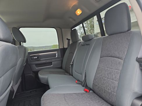 Used 2018 RAM 2500 Big Horn w/ Harvest Edition AWD/4WD image 14