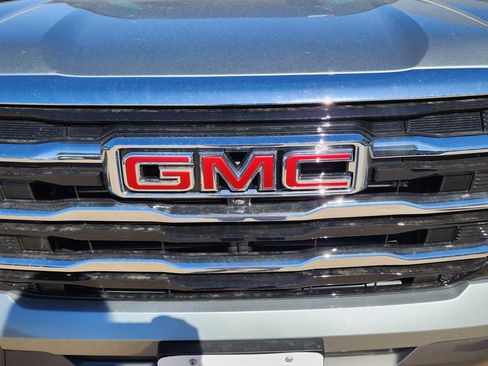 New 2026 GMC Terrain Elevation w/ Elevation Premium Package image 10