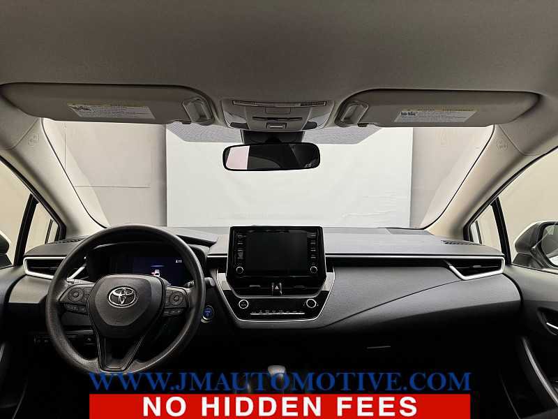 Used 2020 Toyota Corolla LE FWD image 11