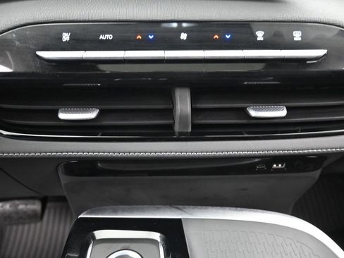 New 2026 Buick Enclave Sport Touring image 21