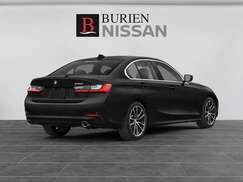 Used 2020 BMW 330i xDrive Sedan w/ Convenience Package AWD/4WD image 2