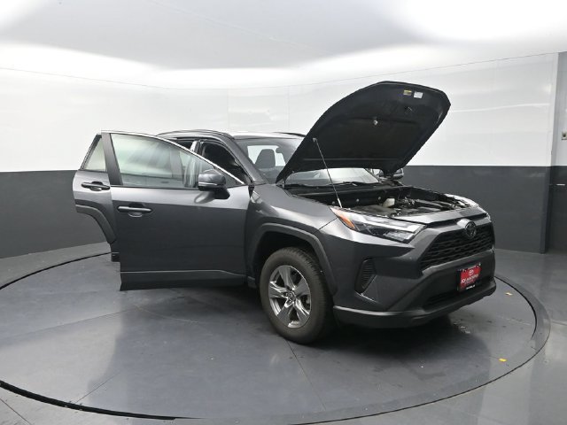 Certified 2024 Toyota RAV4 XLE FWD image 39