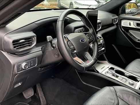 Used 2022 Ford Explorer ST w/ Equipment Group 401A image 14