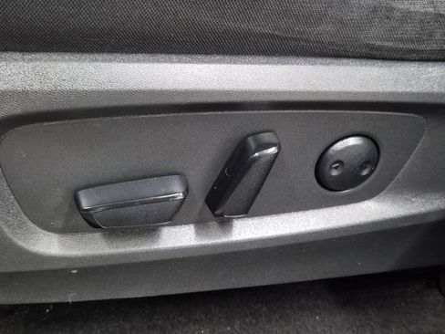 Certified 2022 Nissan Pathfinder SV image 21