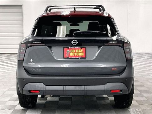 New 2026 Nissan Kicks SR w/ Cold Weather Package image 5