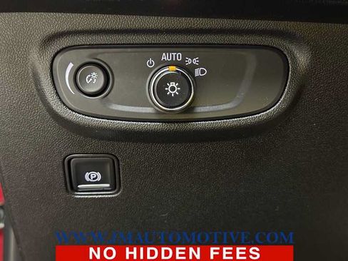 Used 2018 GMC Terrain SLE AWD/4WD image 31