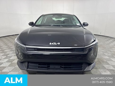 Used 2025 Kia K4 FWD image 3