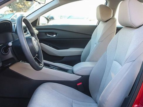 Used 2024 Honda Accord EX image 19