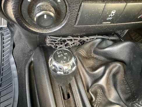 Used 2012 Jeep Wrangler Sport AWD/4WD image 11