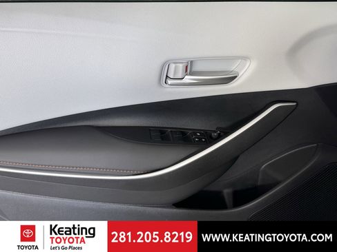 Used 2025 Toyota Corolla FX image 12