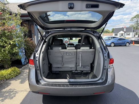 Used 2016 Honda Odyssey EX-L image 3