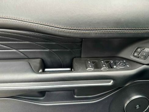 Certified 2020 Ford Expedition Max Platinum image 8