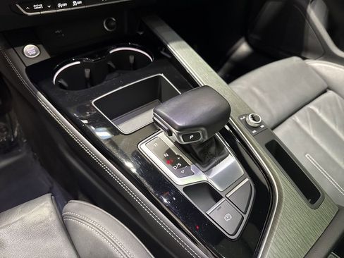 Used 2021 Audi A5 2.0T Premium Plus w/ Premium Plus image 16