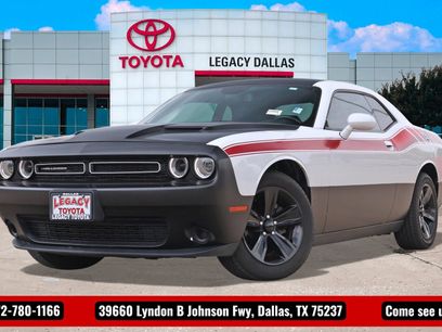 Used 2019 Dodge Challenger SXT