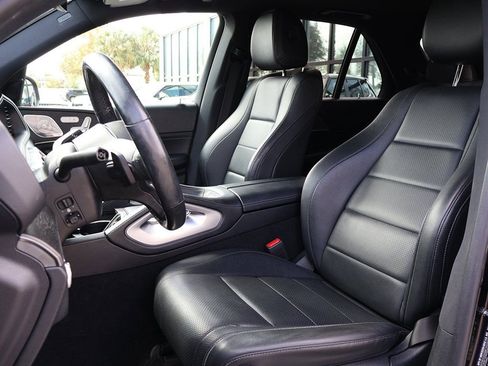 Used 2020 Mercedes-Benz GLE 350 4MATIC w/ Premium Package image 28