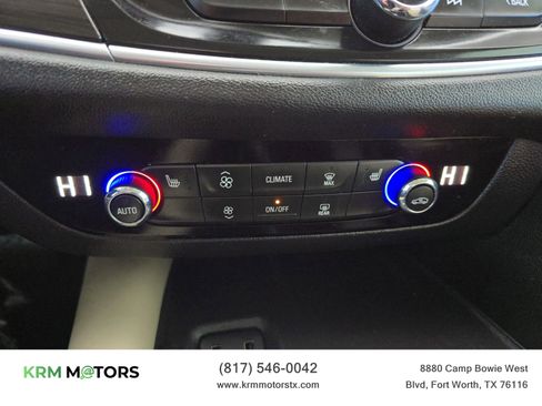 Used 2019 Buick Enclave Essence image 41