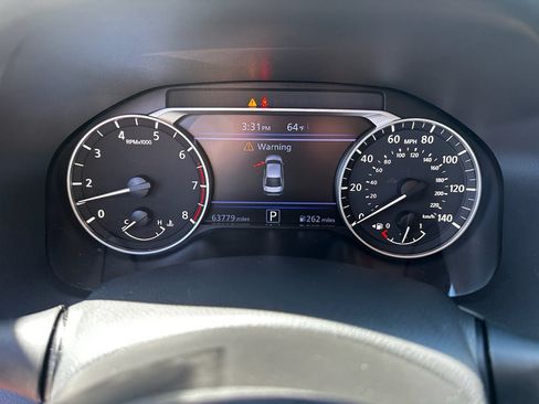 Used 2024 Nissan Altima 2.5 SV FWD image 16
