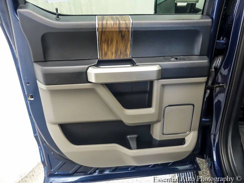 Certified 2019 Ford F150 Lariat w/ Equipment Group 502A Luxury AWD/4WD image 23
