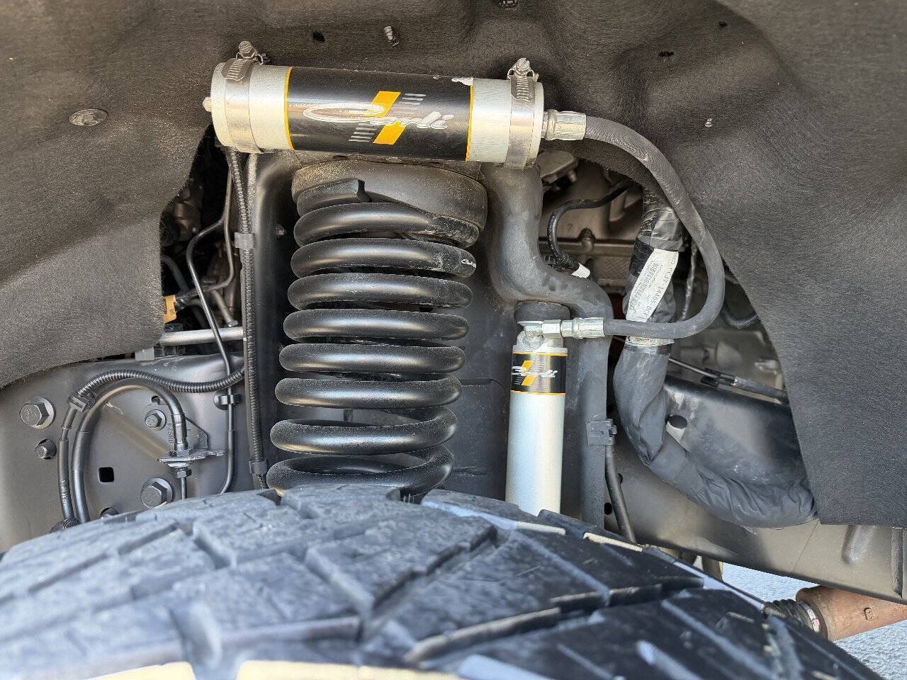 Used 2023 Ford F350 Lariat w/ FX4 Off-Road Package AWD/4WD image 9