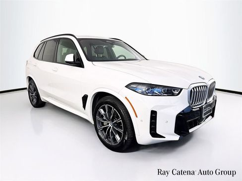 Used 2026 BMW X5 xDrive50e w/ M Sport Package AWD/4WD image 1