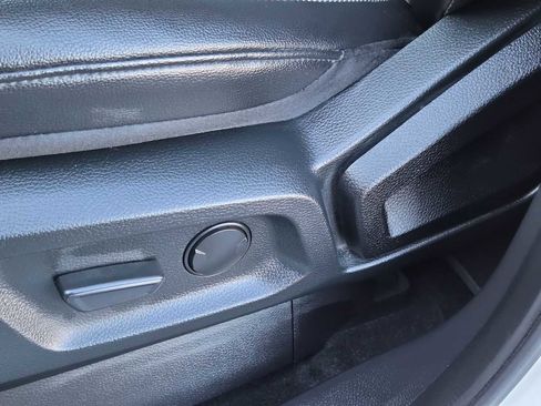 Used 2019 Ford Ranger Lariat w/ Equipment Group 501A Mid image 16