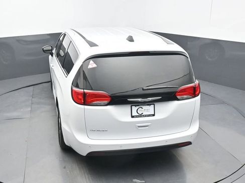 New 2025 Chrysler Voyager LX image 48