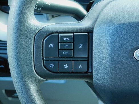 Used 2025 Ford F350 XLT image 18