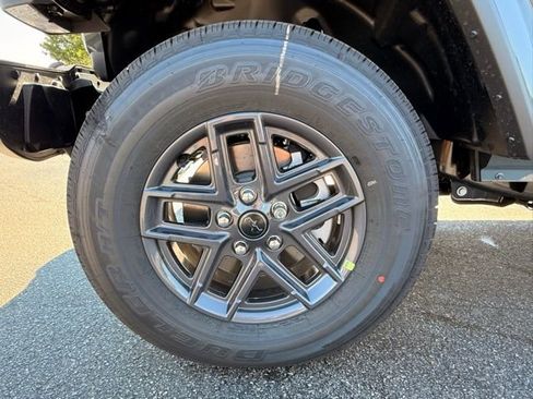 New 2026 Jeep Gladiator Sport image 14