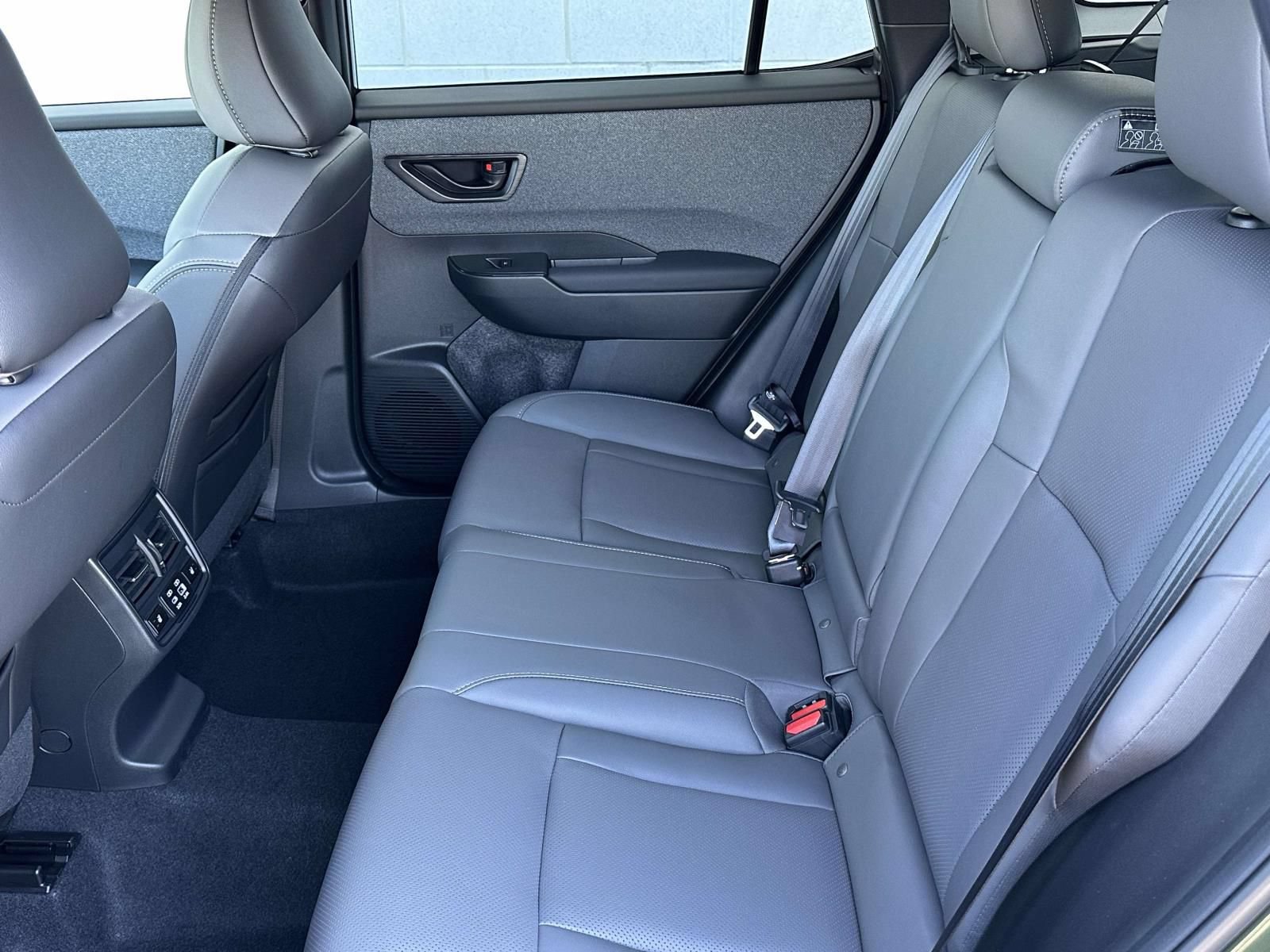 New 2026 Subaru Outback Limited AWD/4WD image 12