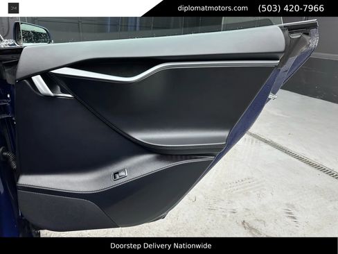 Used 2020 Tesla Model S Long Range image 27