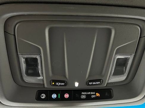 Used 2022 Chevrolet Silverado 1500 LT Trail Boss w/ Bed Protection Package image 38