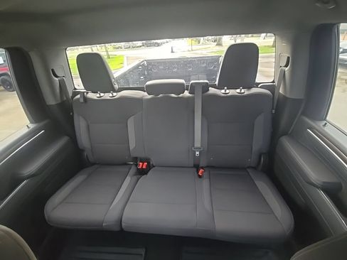 Used 2025 Chevrolet Silverado 2500 LT w/ Convenience Package AWD/4WD image 27