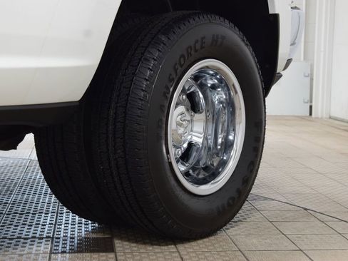 Used 2023 RAM 3500 Tradesman image 22