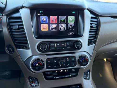 Used 2017 GMC Yukon SLT w/ Enhanced Security Package image 31