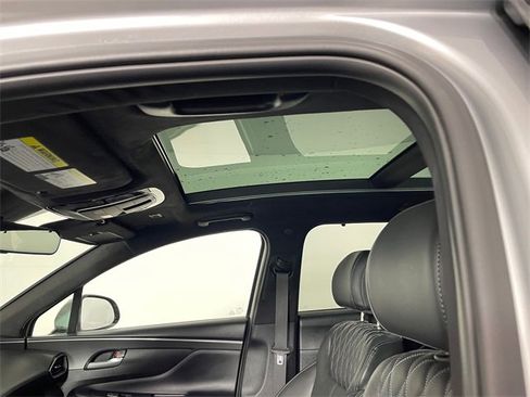 Used 2022 Hyundai Santa Fe Calligraphy image 17