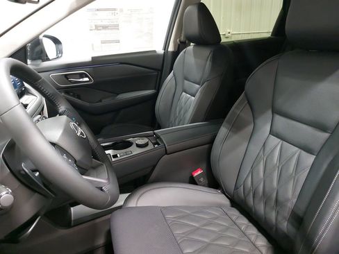 New 2026 Nissan Rogue Platinum w/ Platinum Premium Package image 15