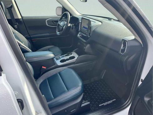 Used 2024 Ford Bronco Sport Outer Banks w/ Tech Package image 13