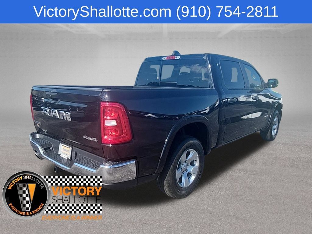 Used 2025 RAM 1500 Big Horn AWD/4WD image 30