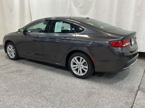 Certified 2016 Chrysler 200 Limited w/ Convenience Group FWD image 3