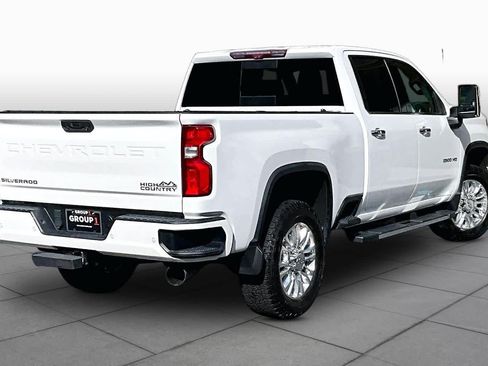 Used 2020 Chevrolet Silverado 2500 High Country w/ Z71 Off-Road Package AWD/4WD image 13