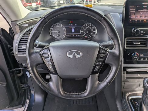 Used 2024 INFINITI QX80 Luxe image 17