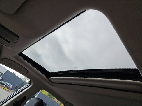 New 2025 Nissan Altima 2.5 SR w/ SR Premium Package image 12