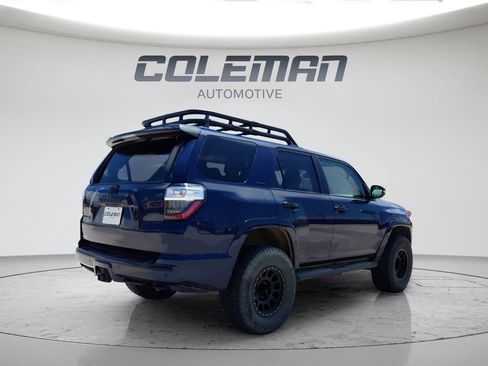 Used 2018 Toyota 4Runner Limited AWD/4WD image 5