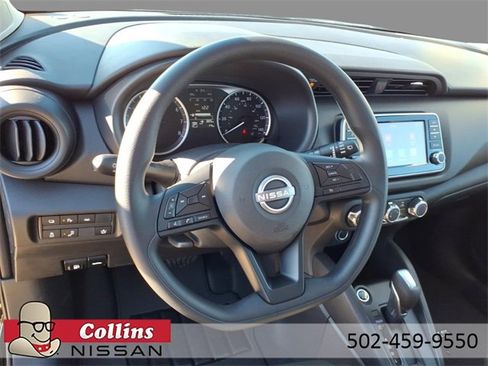 New 2025 Nissan Kicks Play S image 21